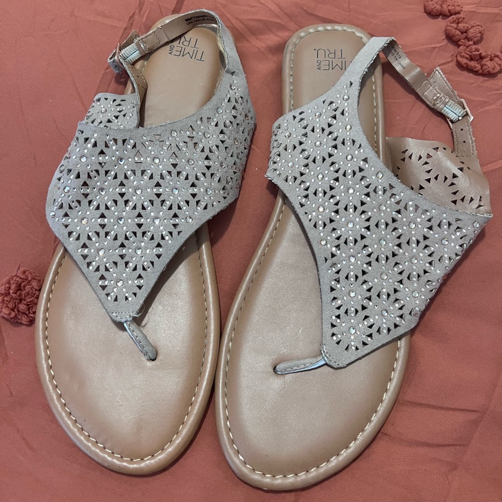 ✨ Time & Tru Rhinestone Sandals ✨